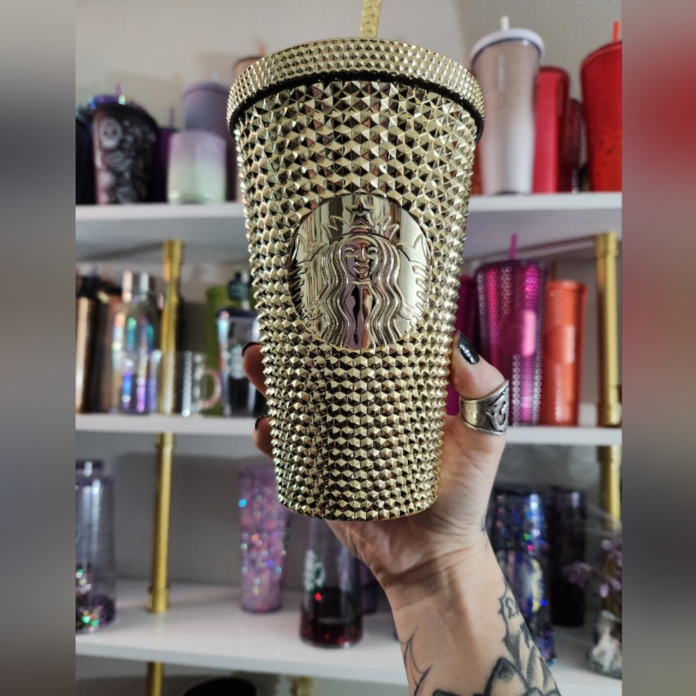 New Starbucks gold studded Grande Cup